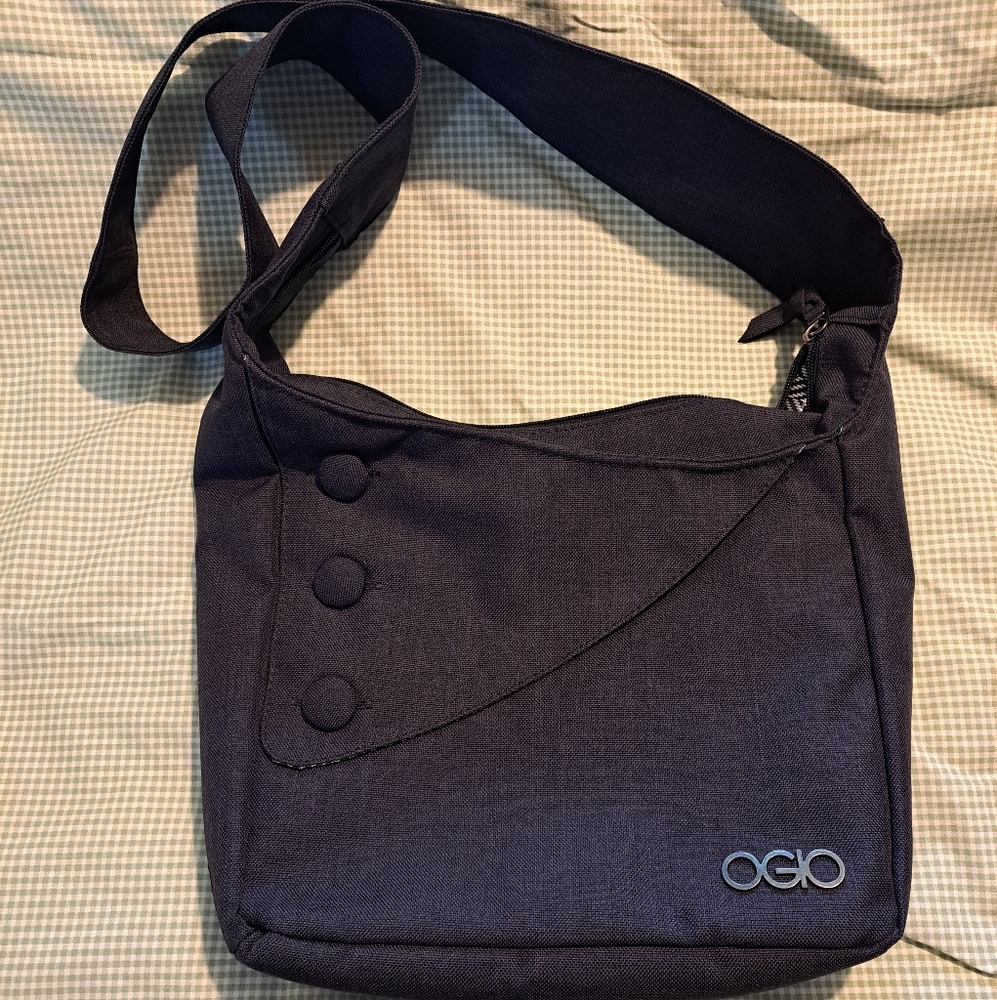 OGIO Women's Brooklyn Tablet Purse - Black - Medium